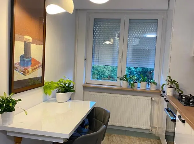 Appartement Bastion 4 *